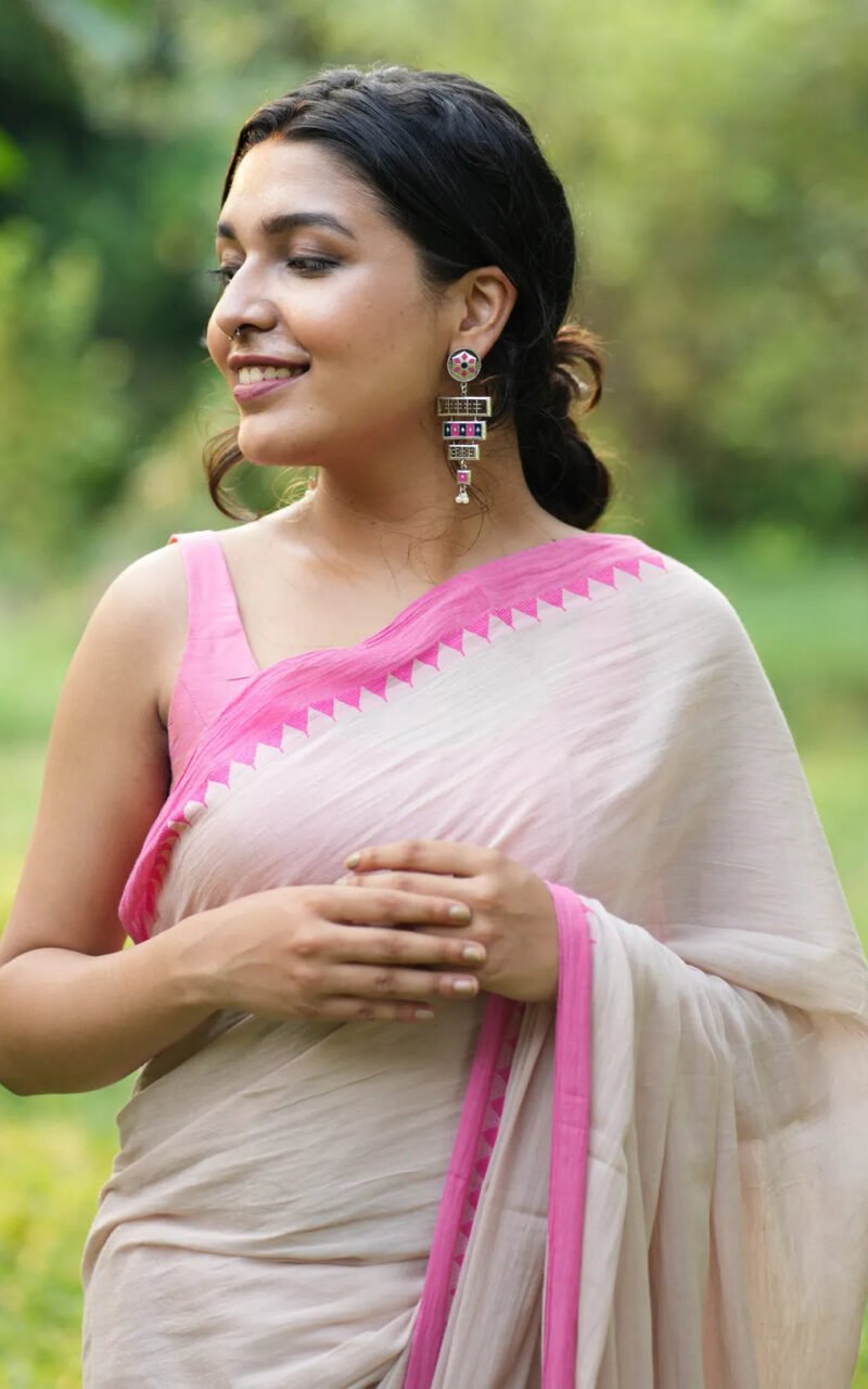 White with Pink Border Saree - Handloom Cotton Saree - I Love Sarees